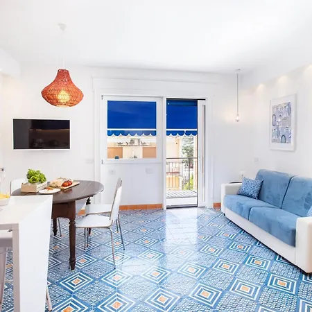 Sorrentovibes - Stylish & Elegant Flat With Terrace