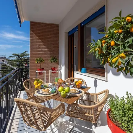 Sorrentovibes - Stylish & Elegant Flat With Terrace