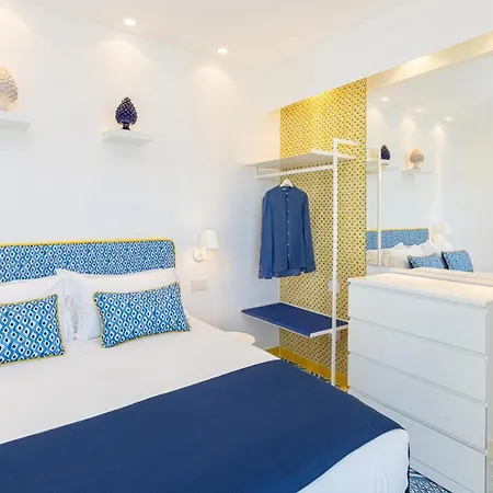 アパート Sorrentovibes - Stylish & Elegant Flat With Terrace