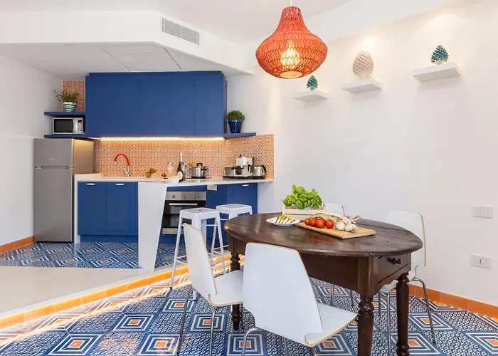 Sorrentovibes - Stylish & Elegant Flat With Terrace Daire *