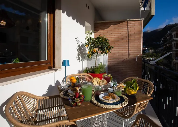 Apartment Sorrentovibes - Stylish & Elegant Flat With Terrace Sorrento