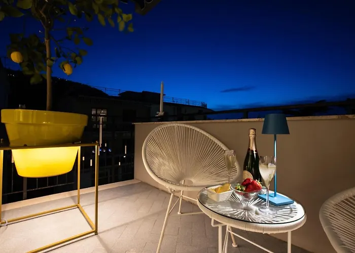 Sorrentovibes - Stylish & Elegant Flat With Terrace